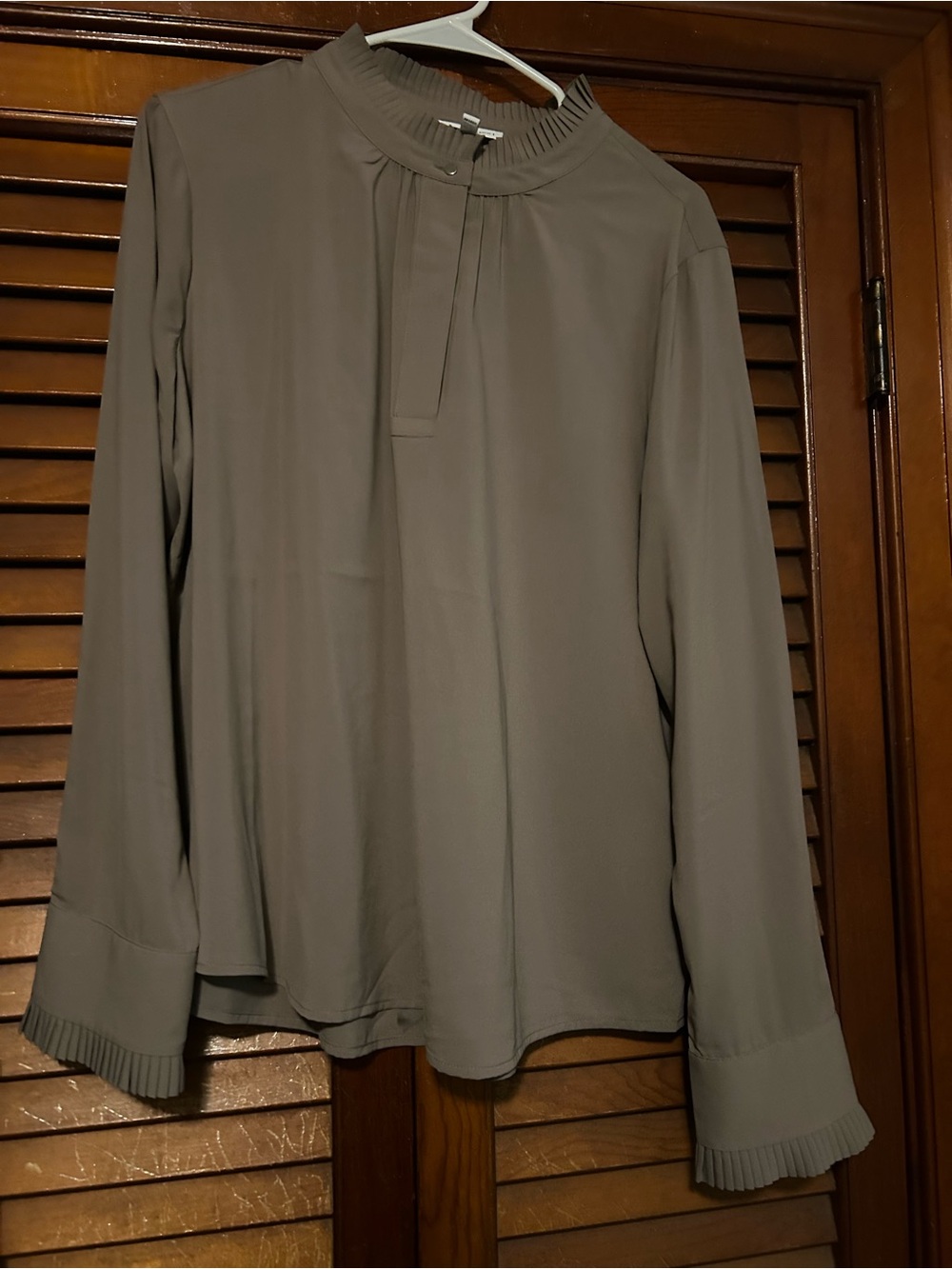 Calvin Klein Taupe Pleated Mock Neck Long Sleeve Blouse